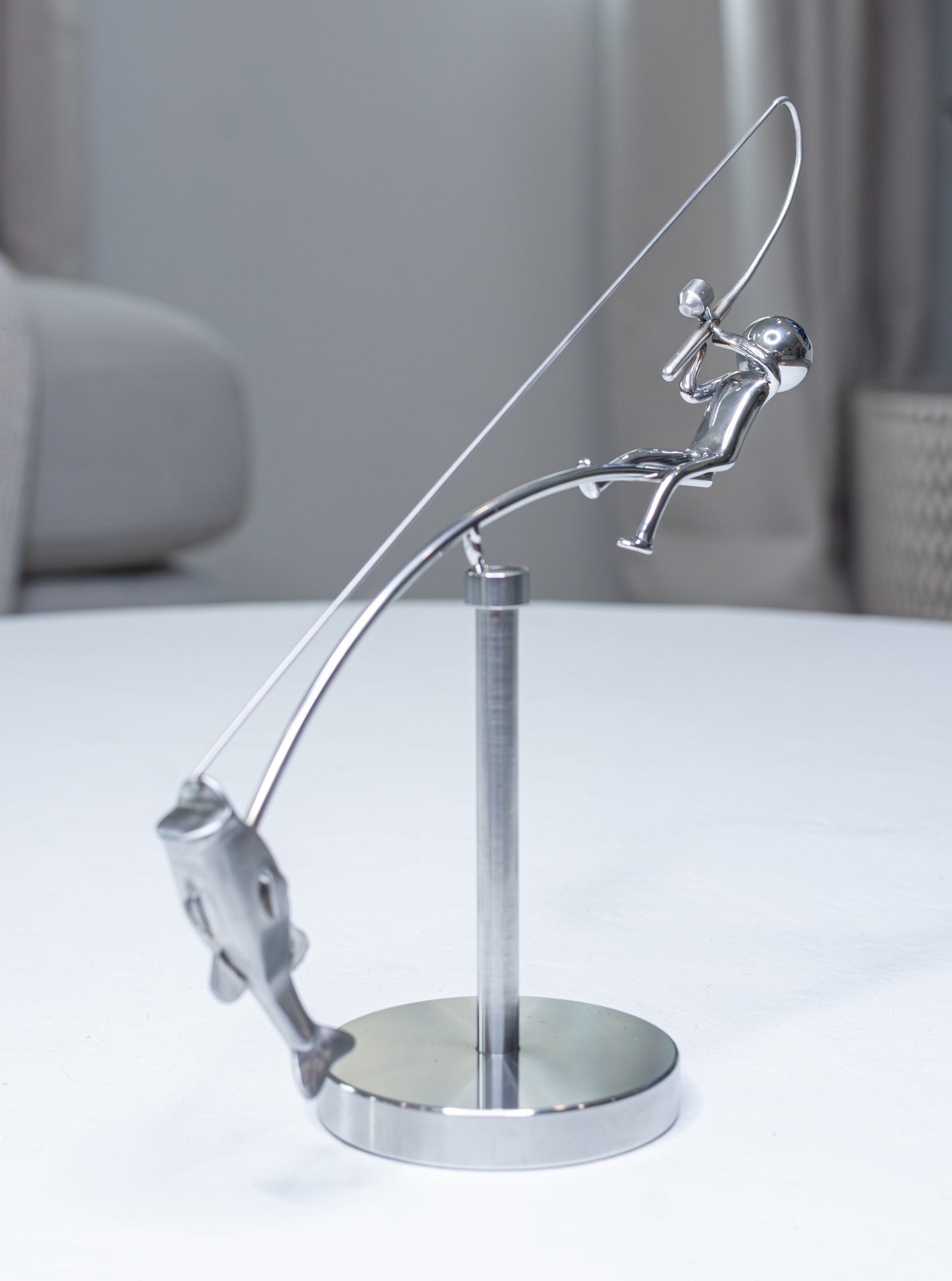 đŁThe Fisherman Balancing Sculpture