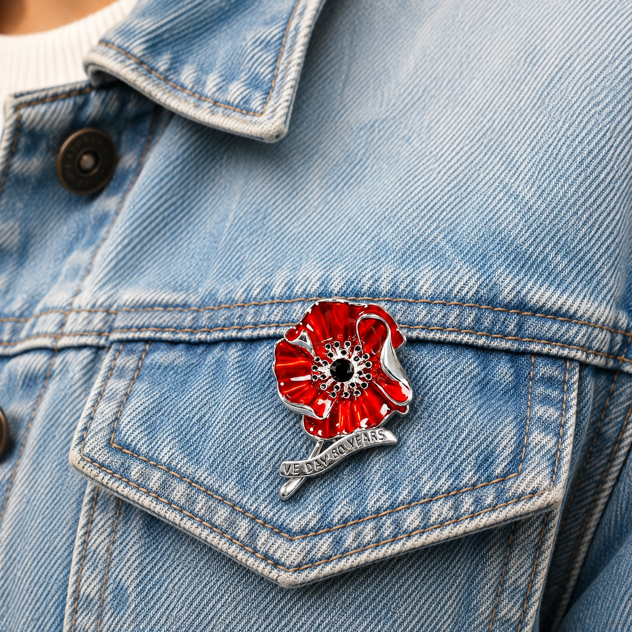 🕊️ 80 Jaar Vrijheid Broche – Eer het Verleden, Draag het Symbool van Moed & Respect 🌺