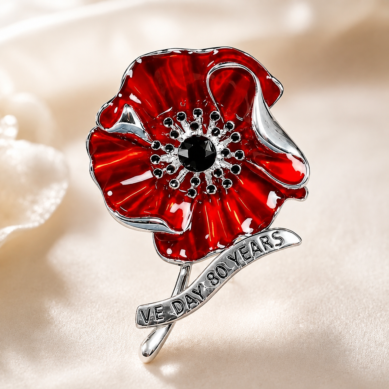 🕊️ 80 Jaar Vrijheid Broche – Eer het Verleden, Draag het Symbool van Moed & Respect 🌺