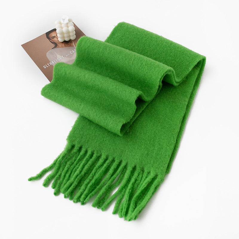🧣 Yksiväriset Klassikot Huivit – Eipehmän Eleganssi 🌟