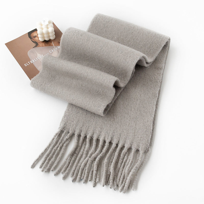 🧣 Yksiväriset Klassikot Huivit – Eipehmän Eleganssi 🌟