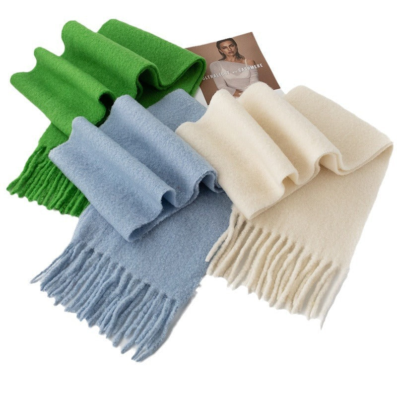 🧣 Yksiväriset Klassikot Huivit – Eipehmän Eleganssi 🌟