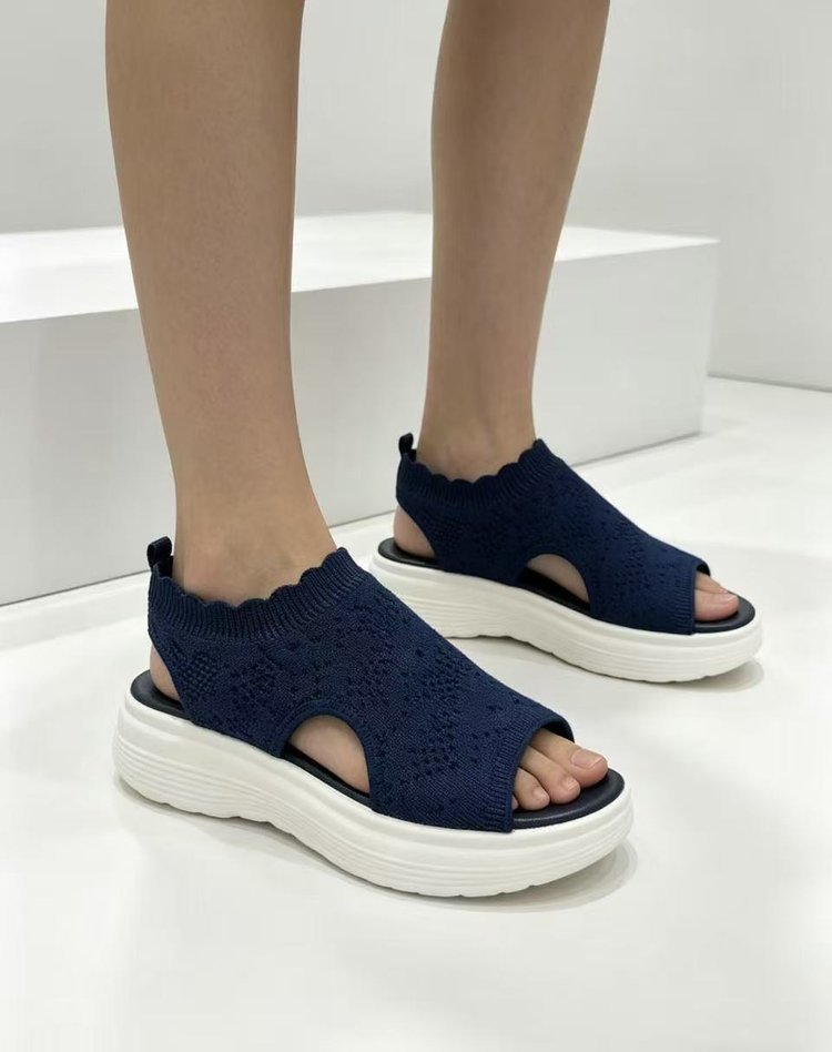 ☀️ Zomerse Gebreide Sandalen – Licht, Zacht en Flexibel 🌬️